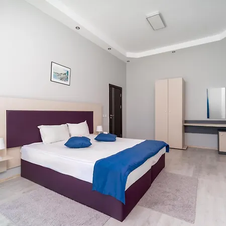 Hotel Mpm Arsena 4*